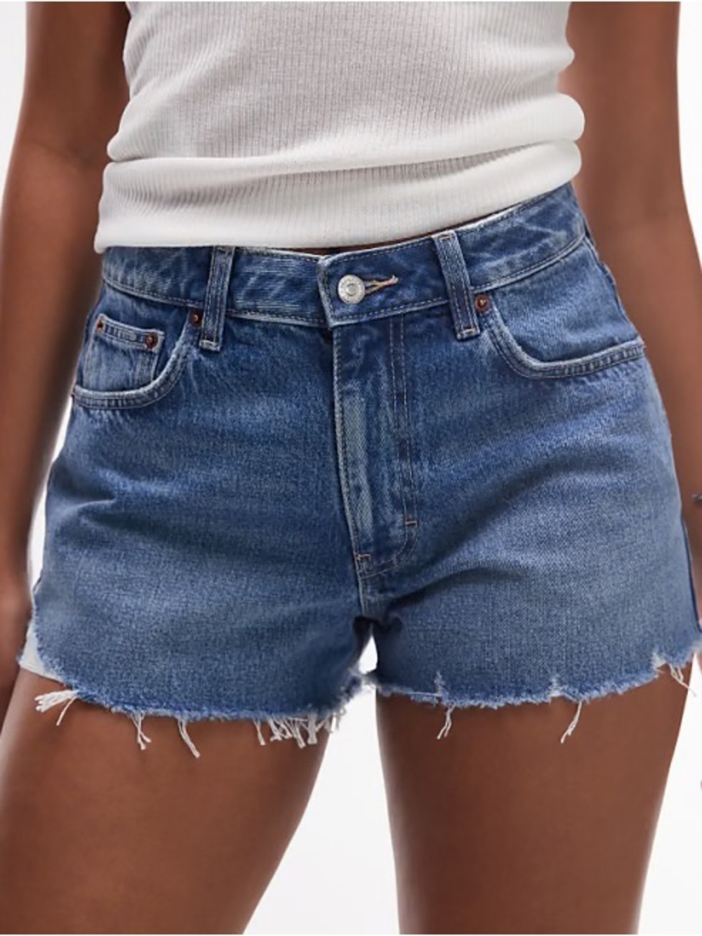 NWOT - GRLFRND Eva Relaxed 90's Jean Shorts in Hidden Forest, High Waist, Sz 26